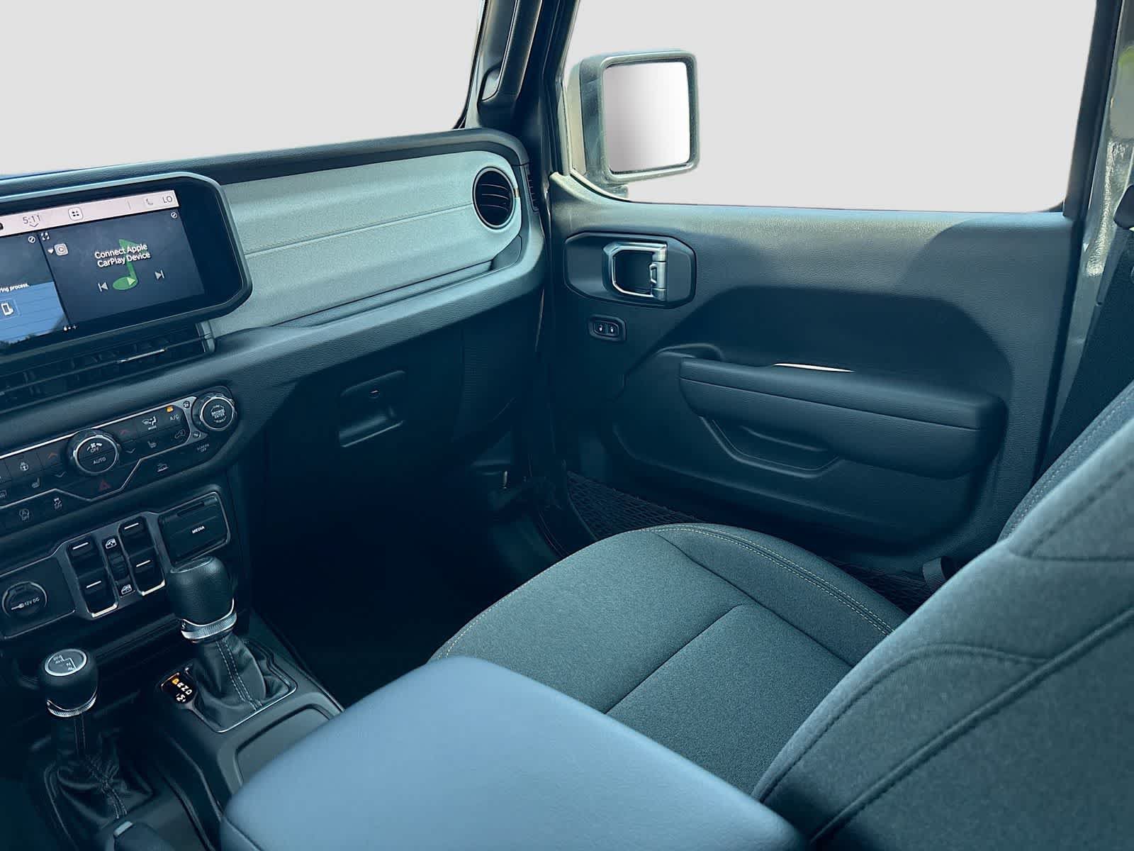 New 2026 Jeep Gladiator Sport AWD/4WD image 24