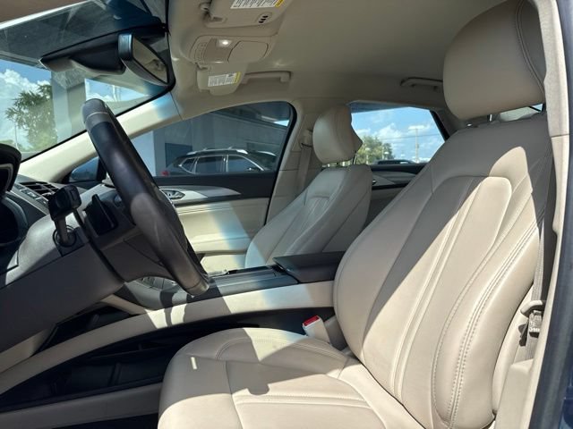 Used 2019 Lincoln MKZ Premiere FWD image 7
