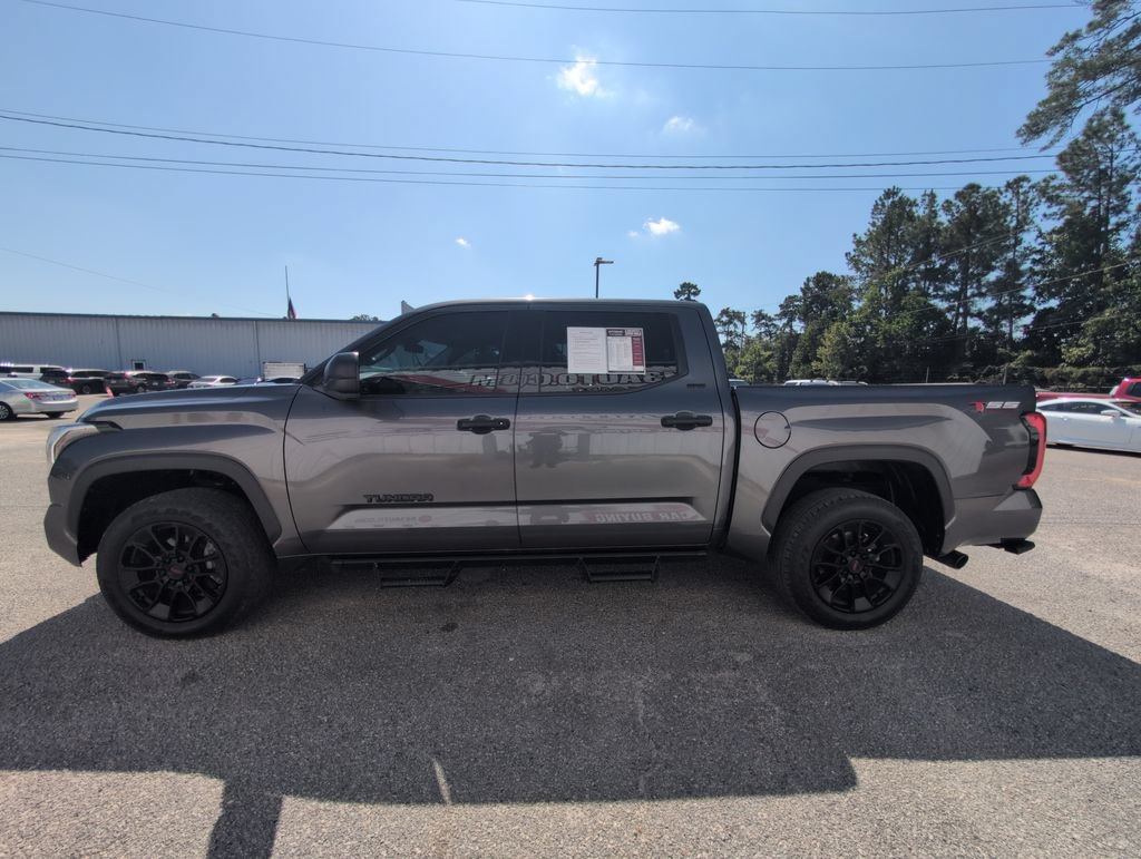 Used 2023 Toyota Tundra SR5 AWD/4WD image 5