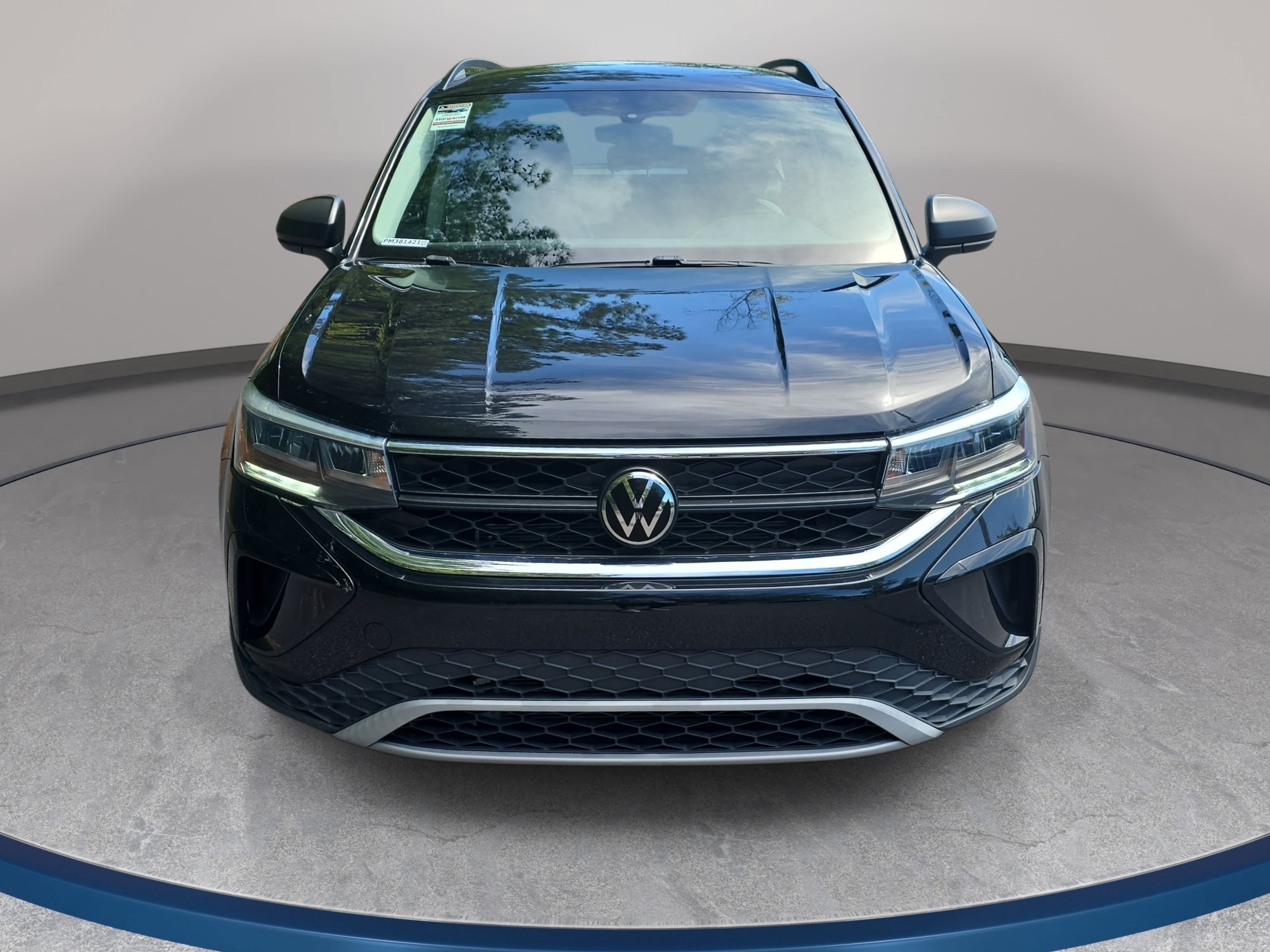 Used 2023 Volkswagen Taos S FWD image 2