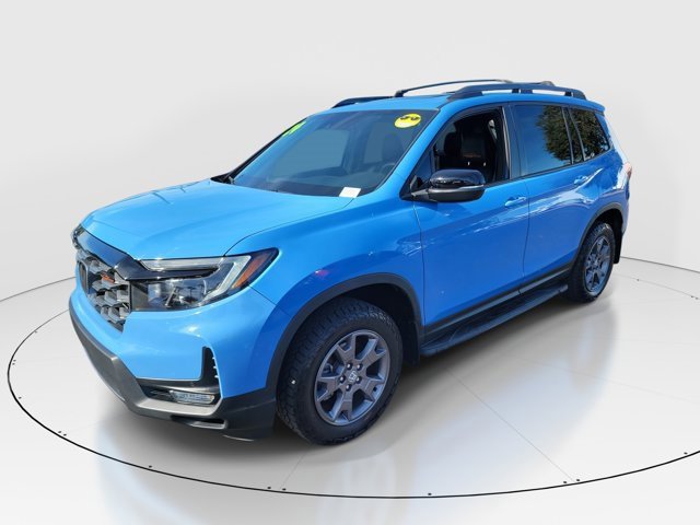 Certified 2024 Honda Passport TrailSport image 32