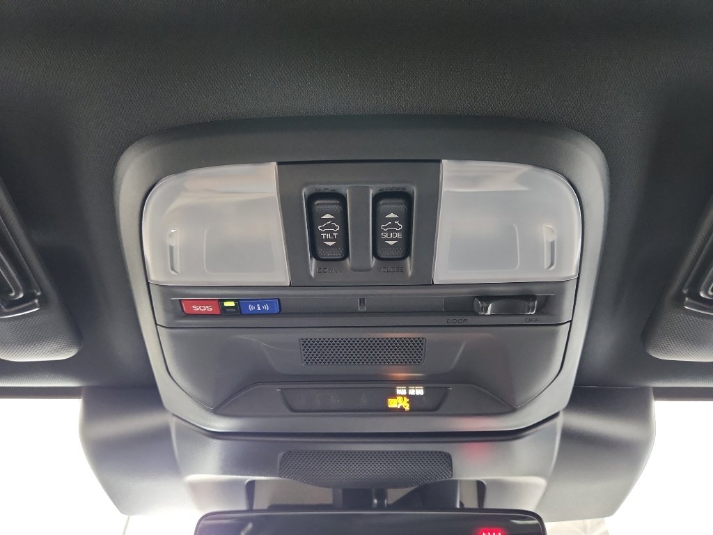 Used 2025 Subaru Crosstrek 2.5i Wilderness w/ Wilderness Package image 25