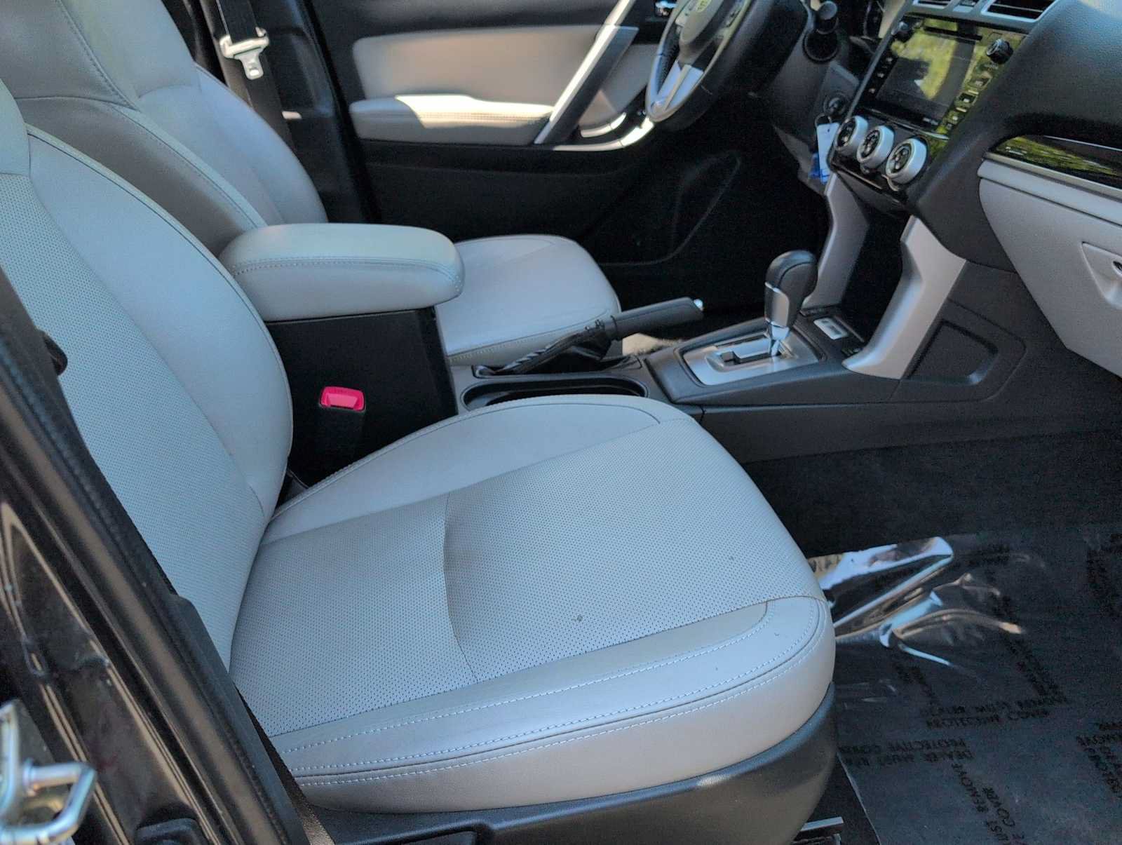 Used 2017 Subaru Forester 2.5i Limited AWD/4WD image 22