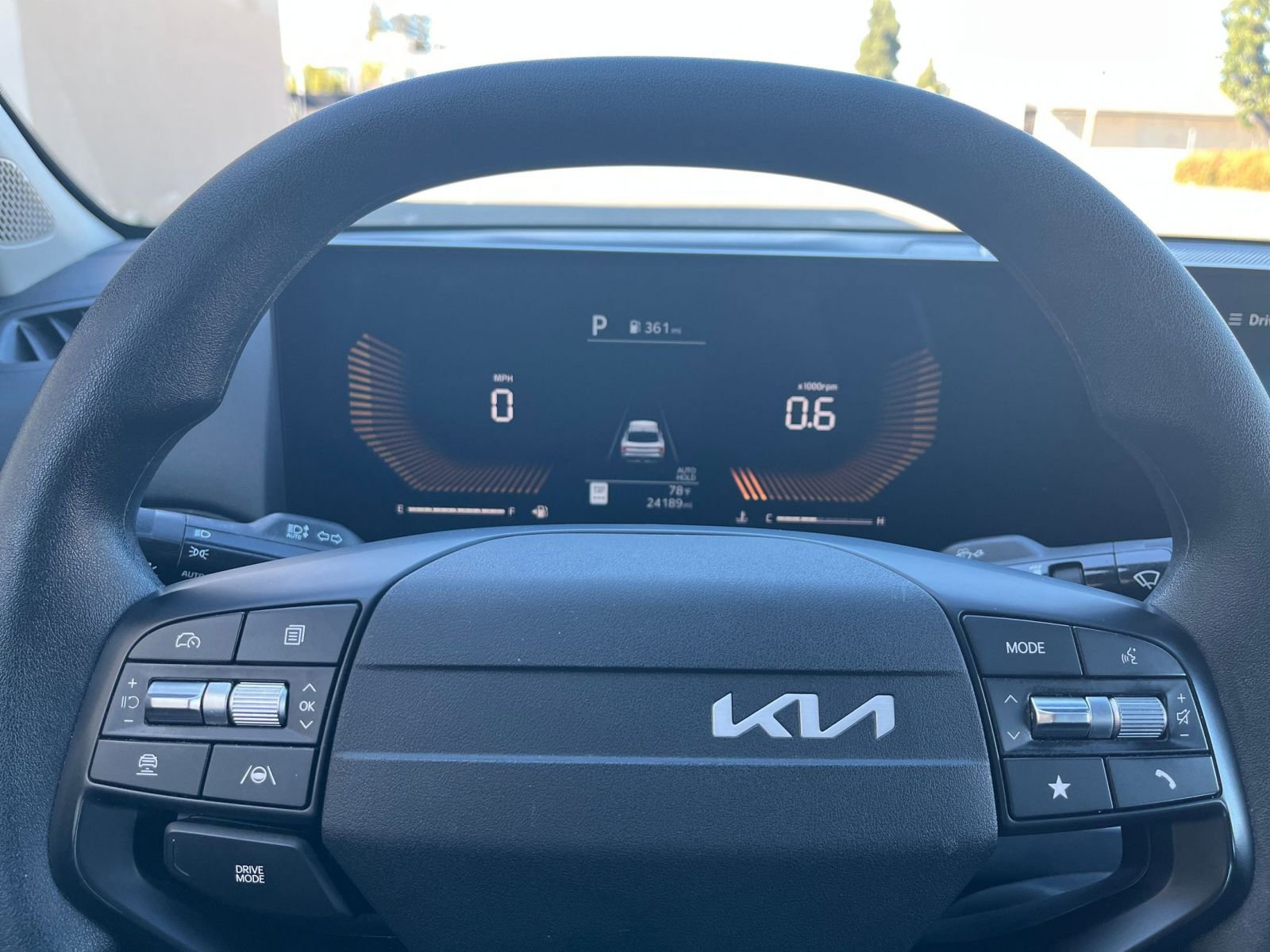 Used 2025 Kia K4 FWD image 27