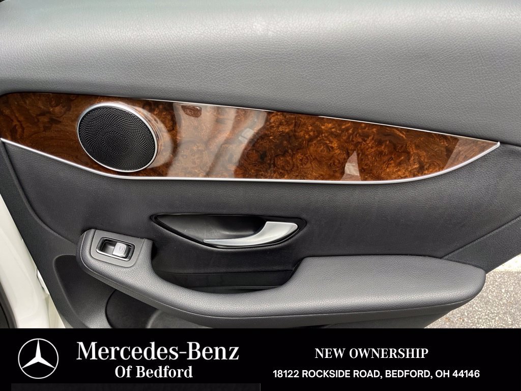 Used 2017 Mercedes-Benz GLC 300 4MATIC image 18