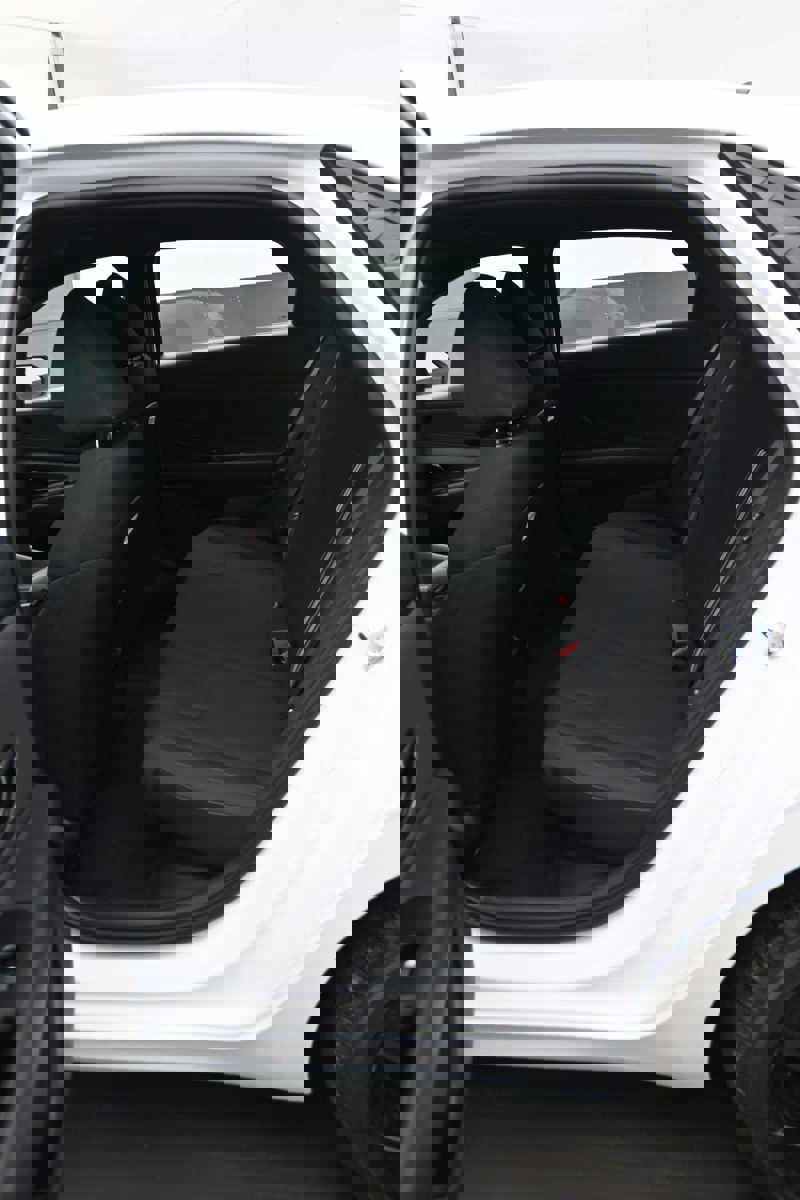 New 2026 Hyundai Elantra Sport image 12