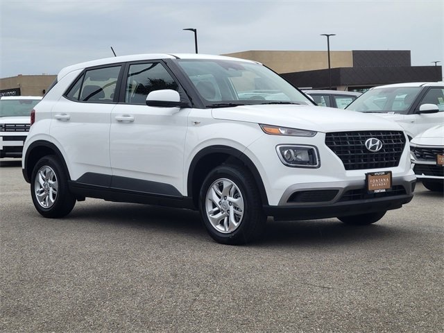 New 2026 Hyundai Venue SE image 27