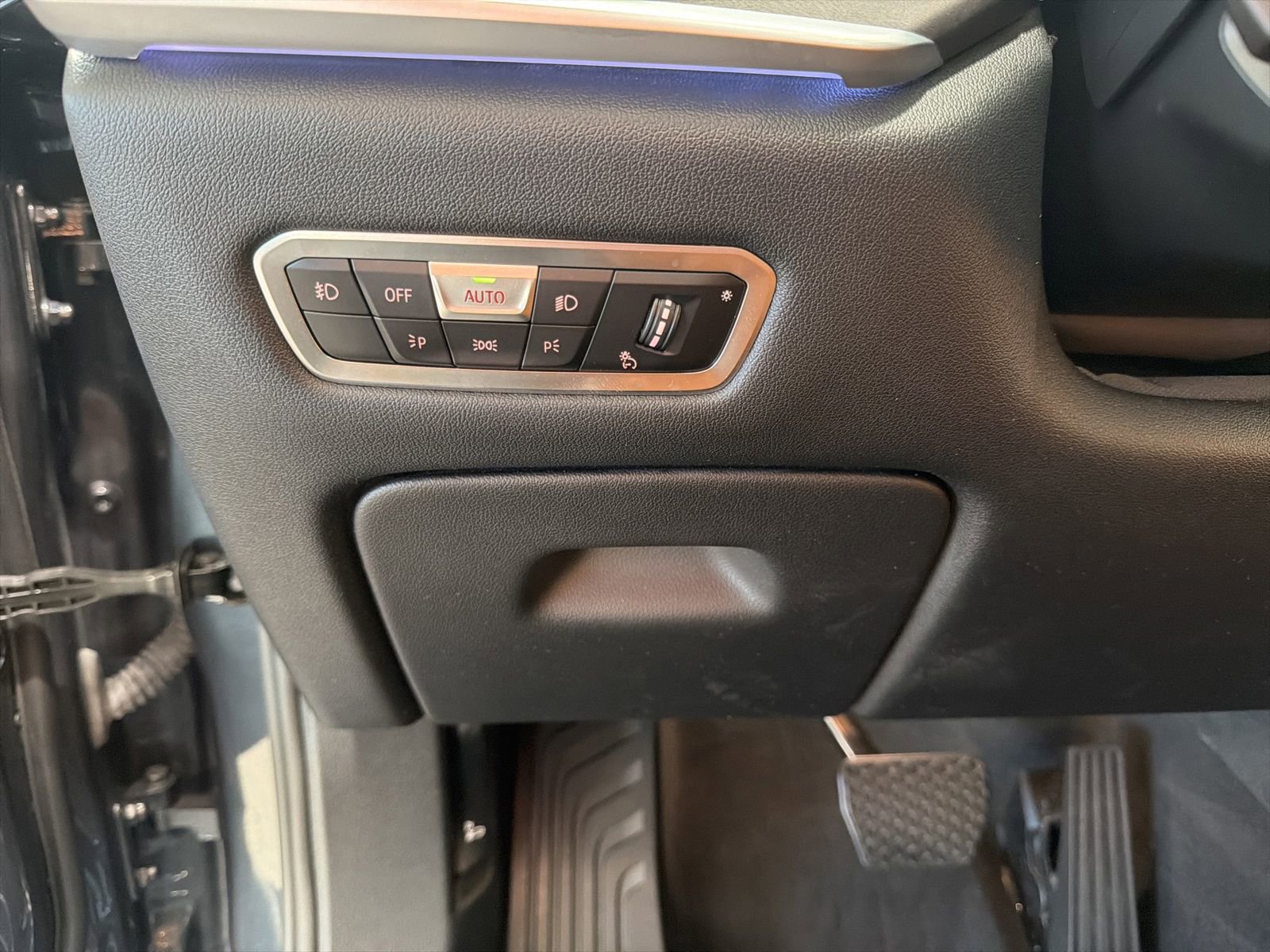 Certified 2022 BMW X7 xDrive40i w/ Premium Package image 27