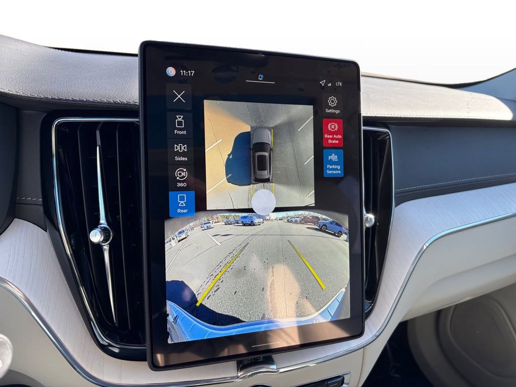 New 2026 Volvo XC60 B5 Ultra w/ Protection Package Premier image 15
