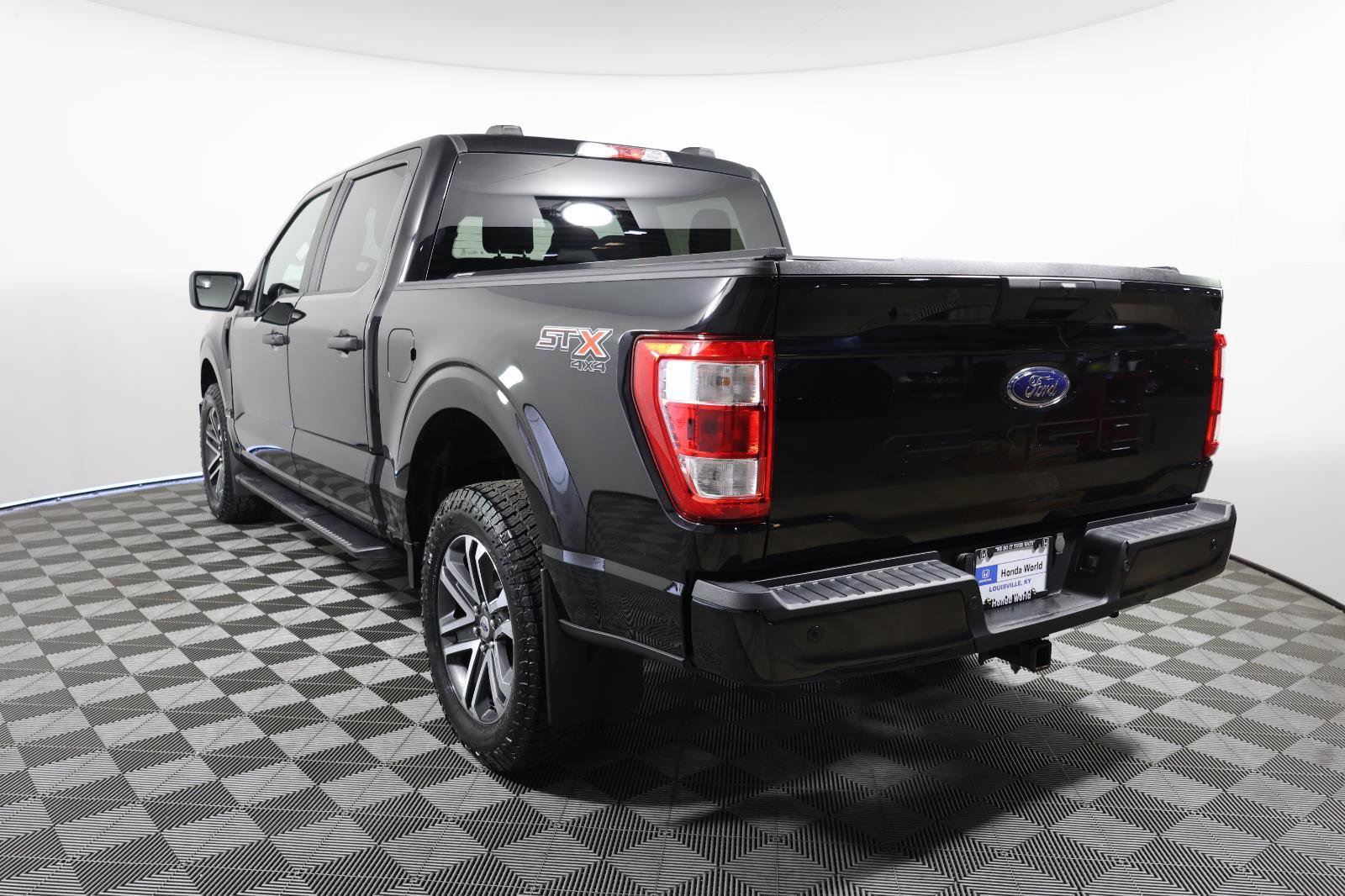 Used 2023 Ford F150 XL w/ STX Appearance Package AWD/4WD image 7