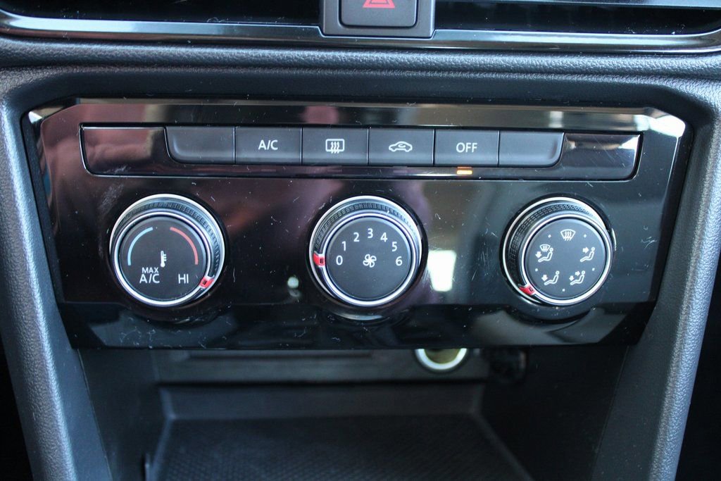 Certified 2024 Volkswagen Taos S image 17