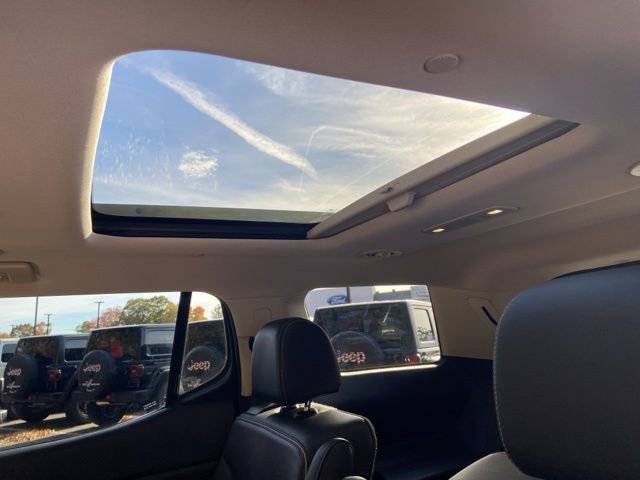 Used 2021 GMC Acadia Denali w/ Denali Ultimate Package image 15