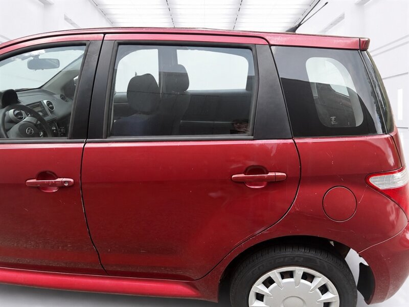 Used 2006 Scion xA FWD image 19