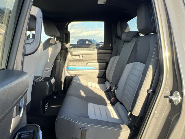 Used 2025 Toyota Tacoma TRD Off-Road image 24