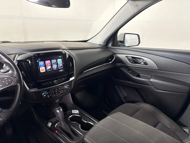 Used 2018 Chevrolet Traverse LT w/ LPO, Floor Liner Package AWD/4WD image 28