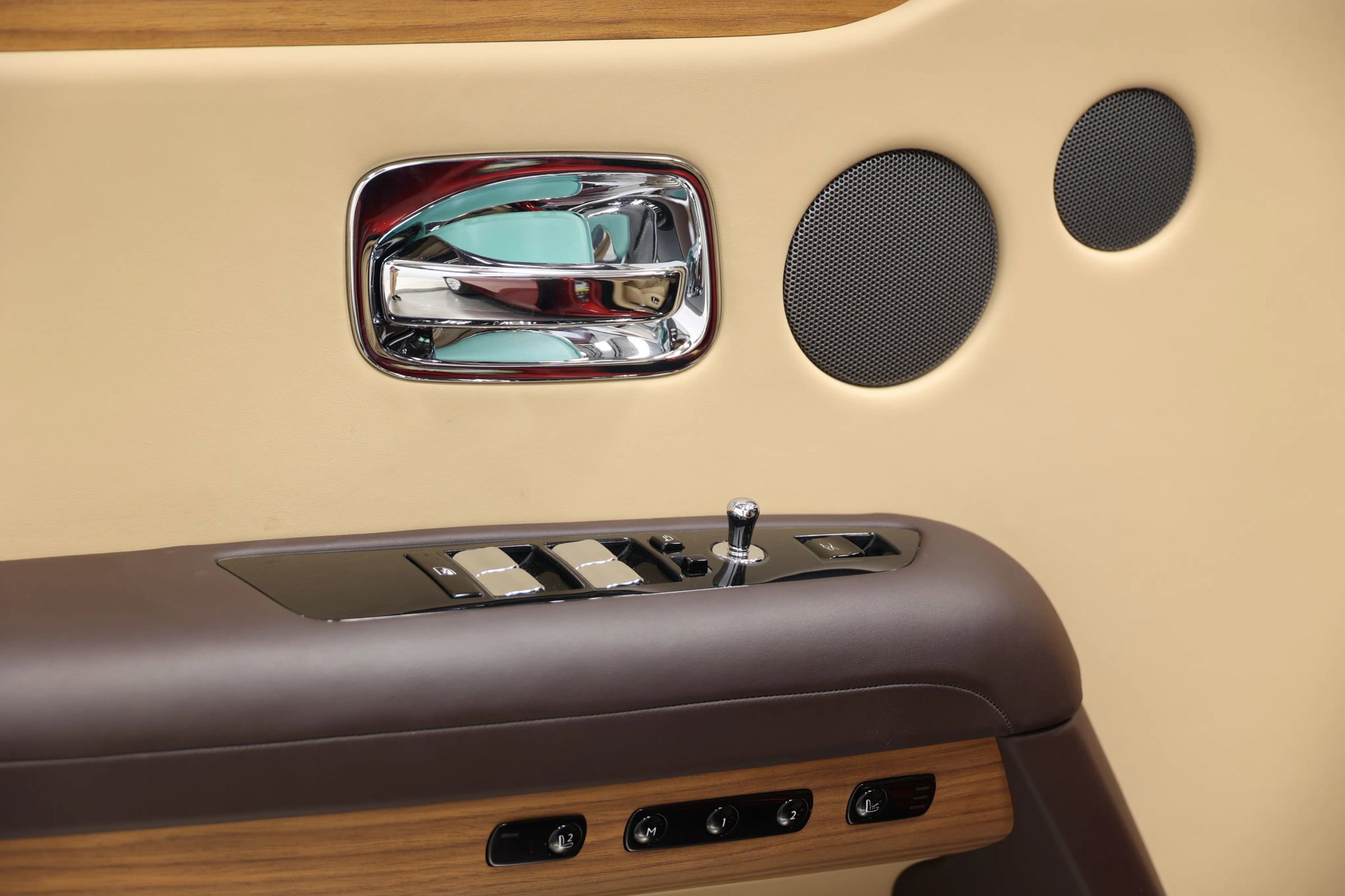 Used 2022 Rolls-Royce Ghost w/ Ghost Package image 11