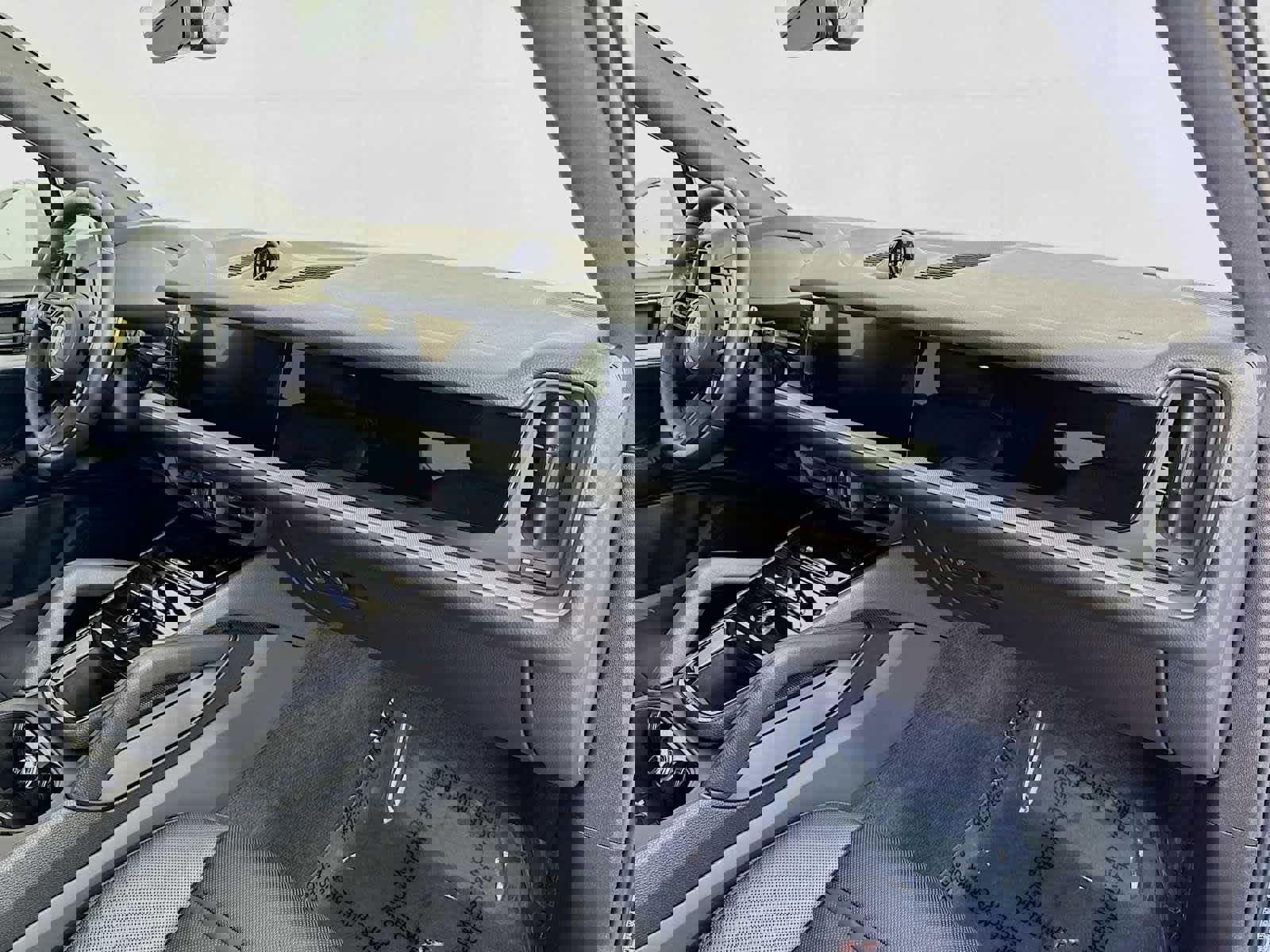 Certified 2024 Porsche Cayenne S image 22