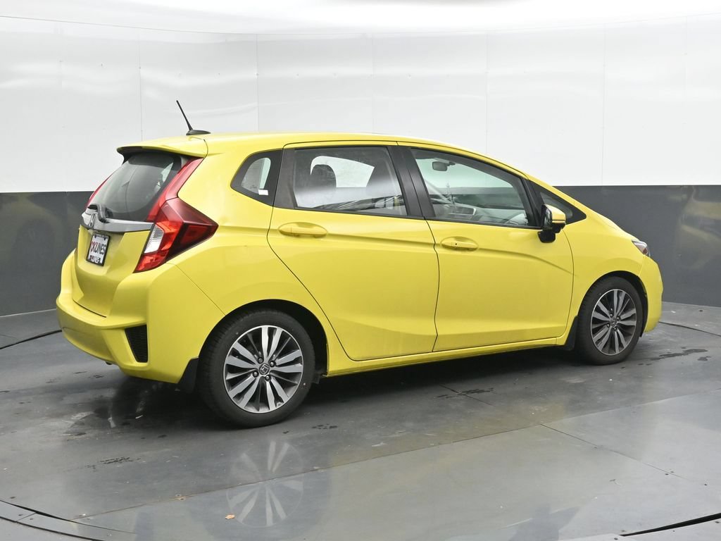 Used 2015 Honda Fit image 2
