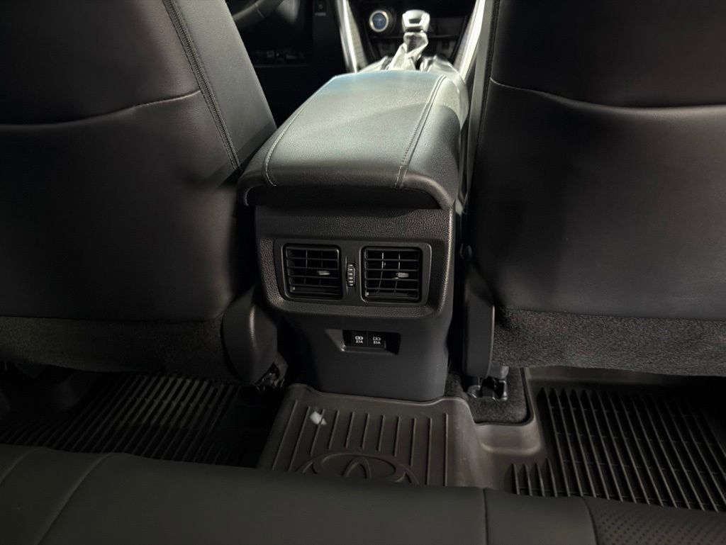 Used 2021 Toyota Venza Limited w/ Advanced Technology Package AWD/4WD image 19