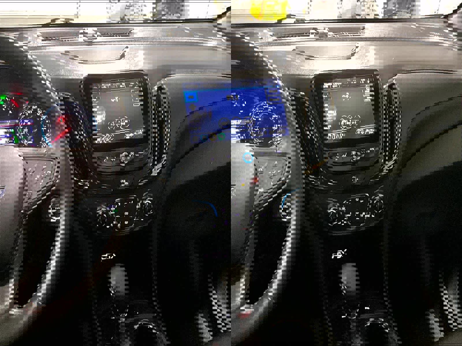 Certified 2022 Chevrolet Equinox RS w/ RS Leather Package image 18