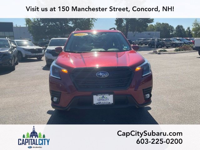 Used 2024 Subaru Forester Premium AWD/4WD image 2