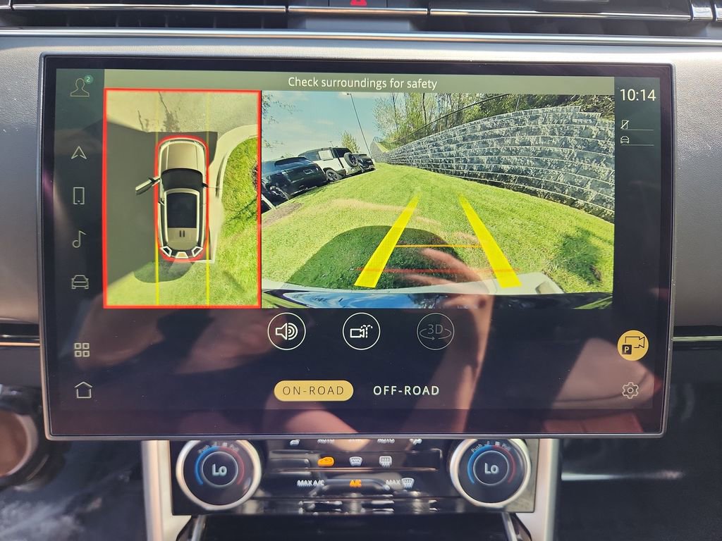 Used 2023 Land Rover Range Rover SE image 23