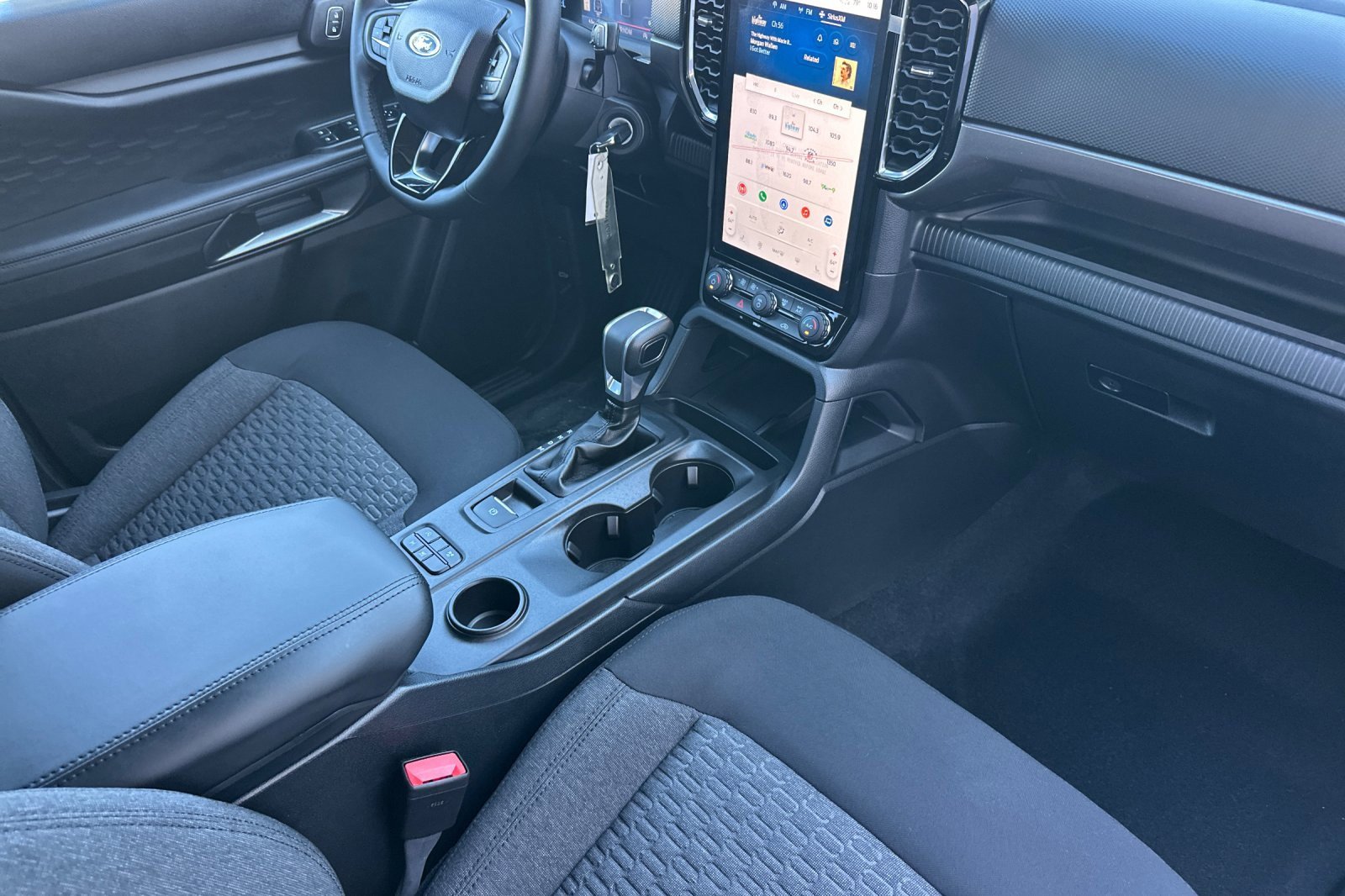 New 2025 Ford Ranger XLT w/ Equipment Group 301A High image 15