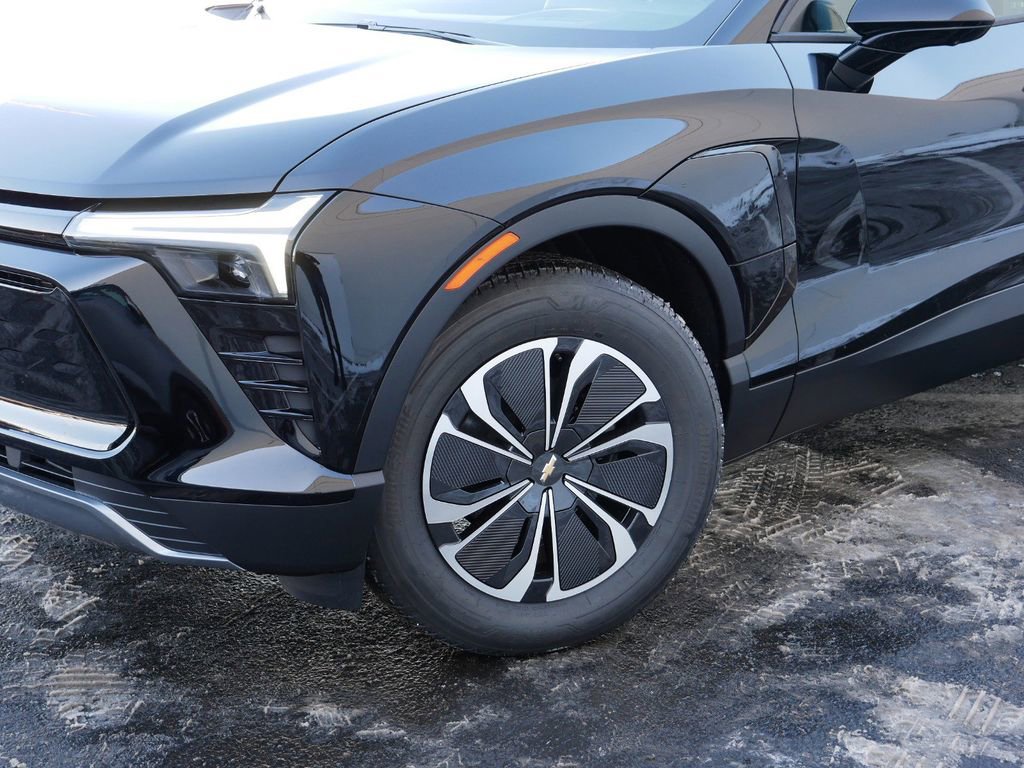 New 2025 Chevrolet Blazer EV LT image 27