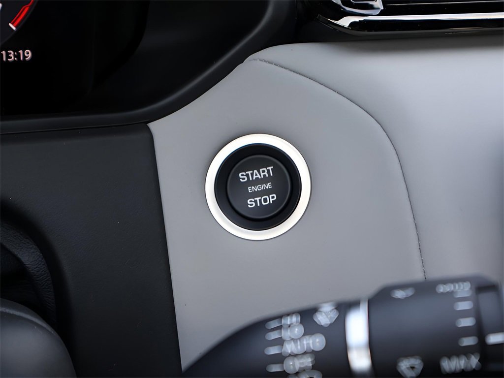New 2026 Land Rover Range Rover Velar Dynamic SE image 28