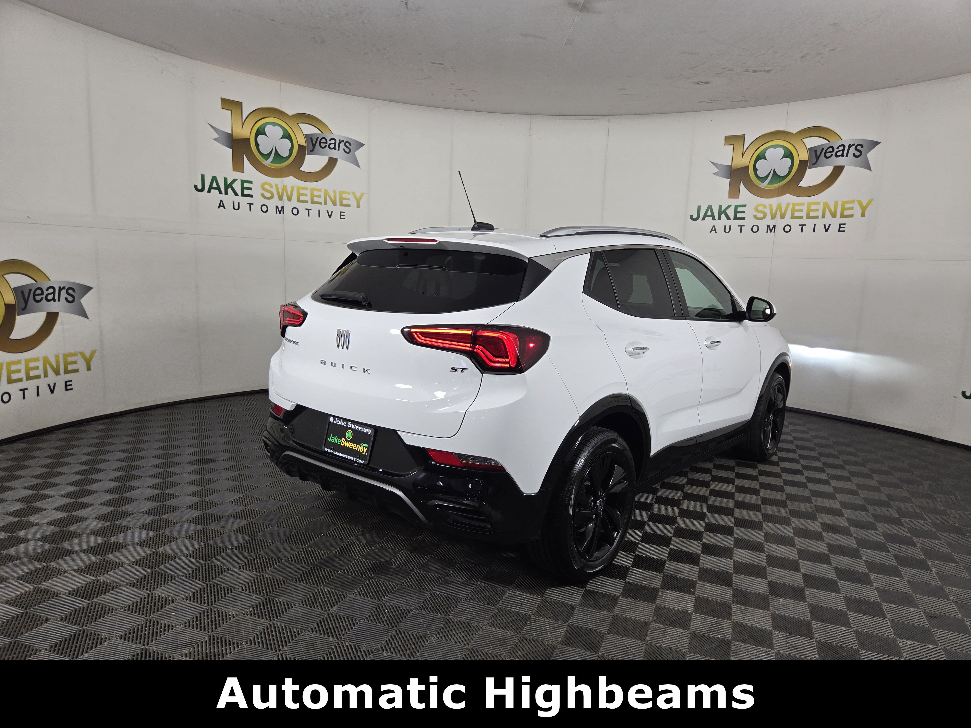 Used 2024 Buick Encore GX Sport Touring FWD image 10