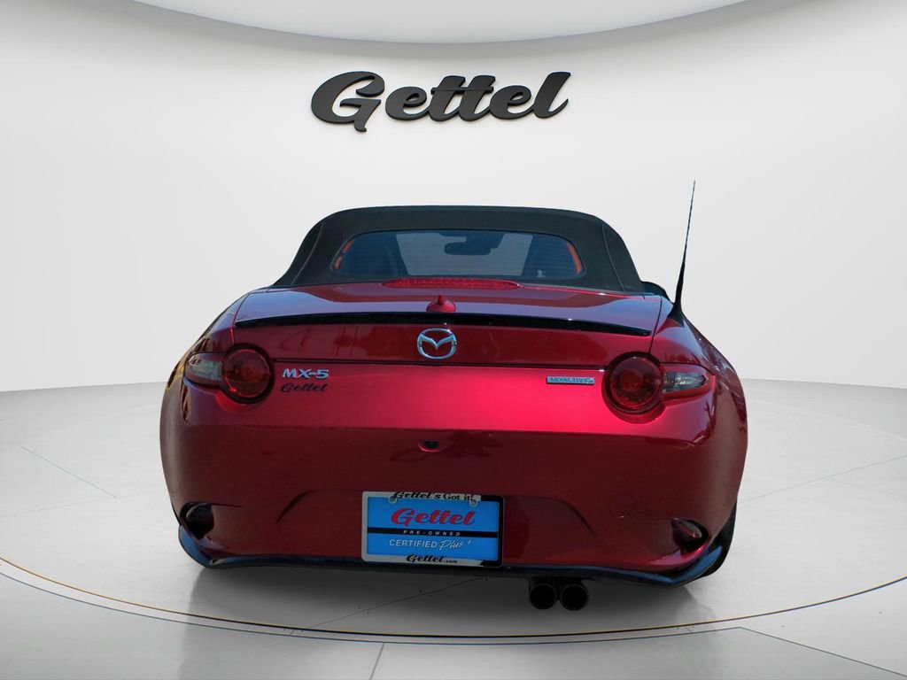 Used 2023 MAZDA MX-5 Miata Club w/ Brembo/BBS Recaro Package RWD image 6