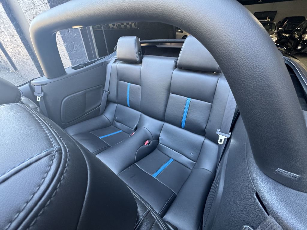 Used 2013 Ford Mustang GT Premium w/ Security Pkg RWD image 13