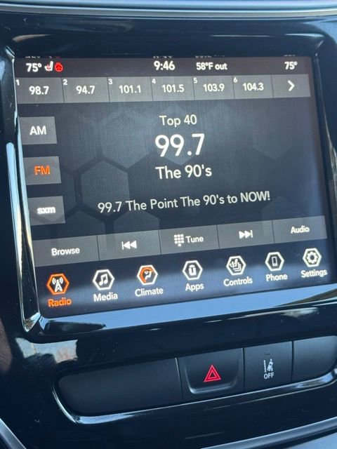 Used 2022 Jeep Cherokee Limited image 34