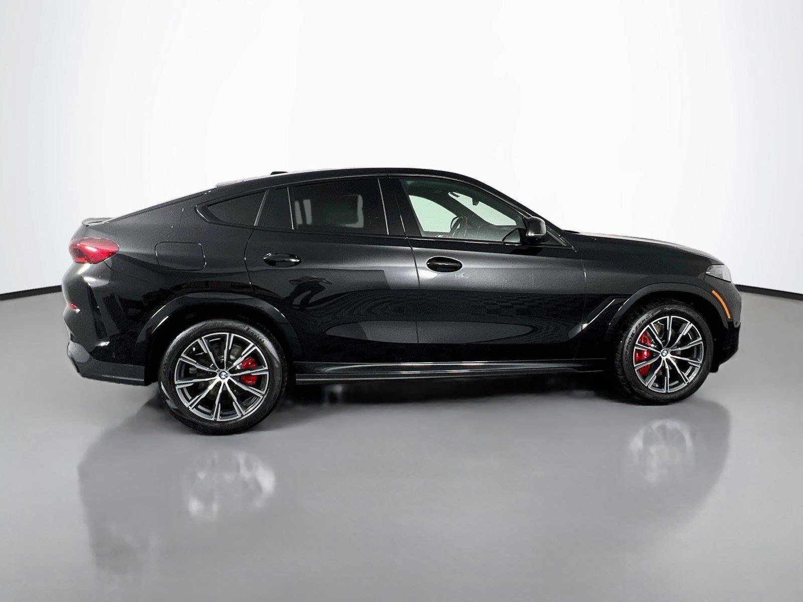 New 2027 BMW X6 xDrive40i w/ Climate Comfort Package AWD/4WD image 7