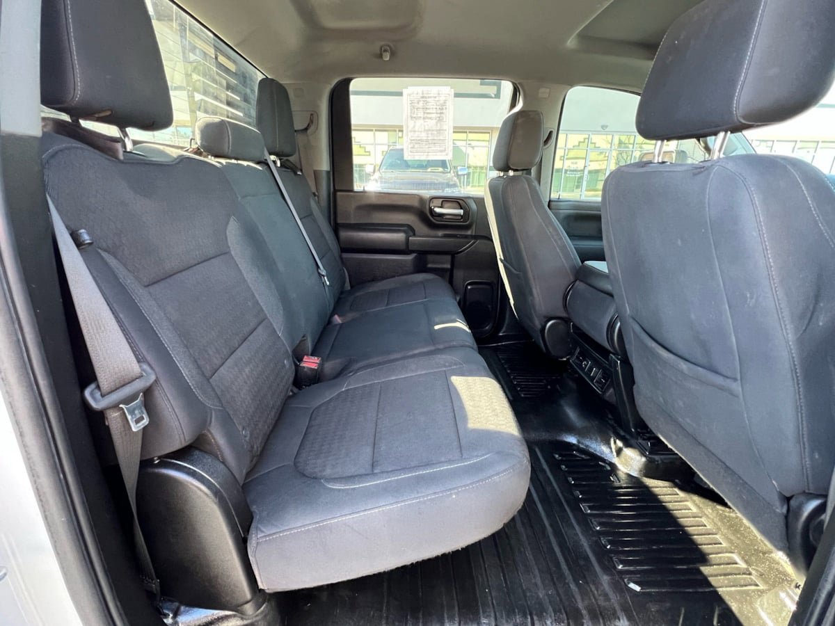 Used 2022 Chevrolet Silverado 3500 LT w/ Convenience Package AWD/4WD image 14