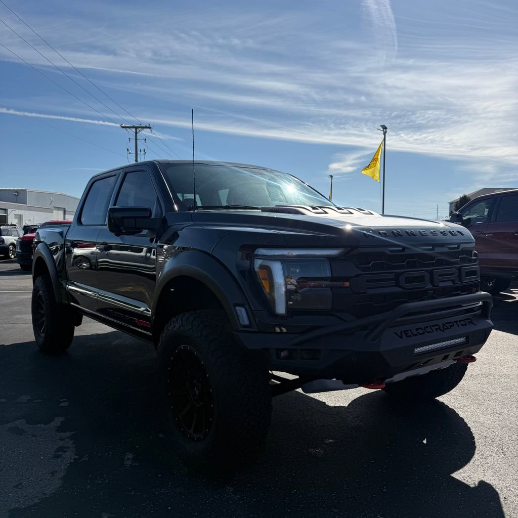 Used 2025 Ford F150 Raptor w/ Equipment Group 803A Raptor R AWD/4WD image 4