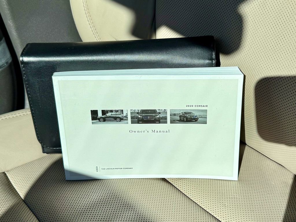 Certified 2020 Lincoln Corsair Reserve w/ Equipment Group 201A image 32