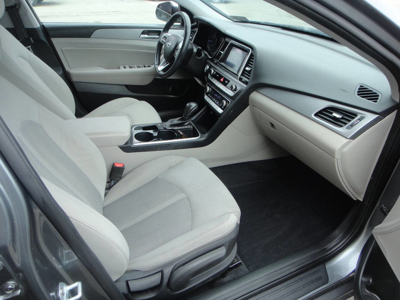 Used 2019 Hyundai Sonata SEL FWD image 14