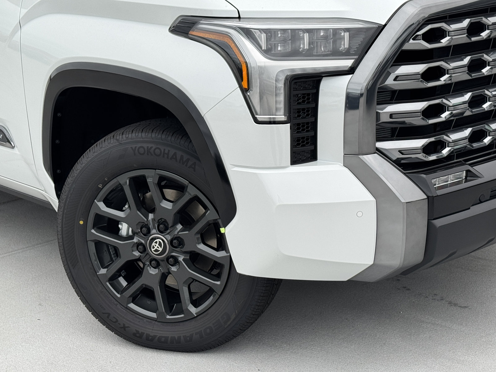 New 2026 Toyota Tundra Platinum AWD/4WD image 10