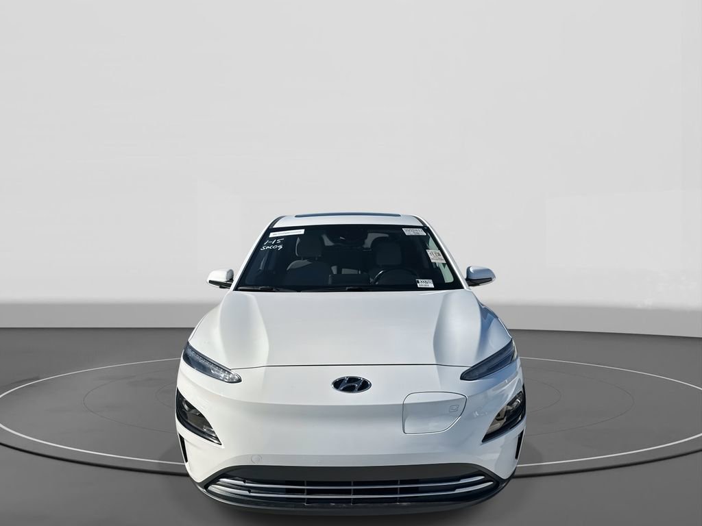 Used 2023 Hyundai Kona SEL image 3
