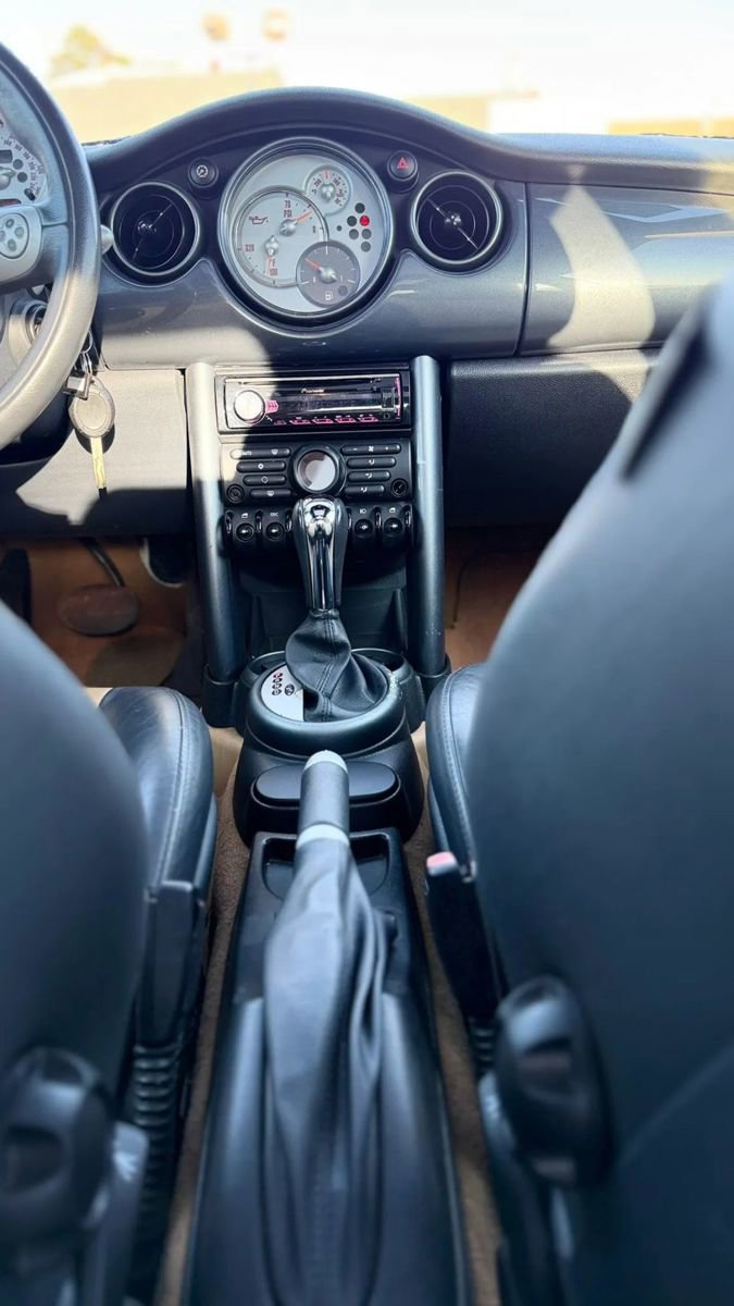 Used 2005 MINI Cooper Hardtop image 17