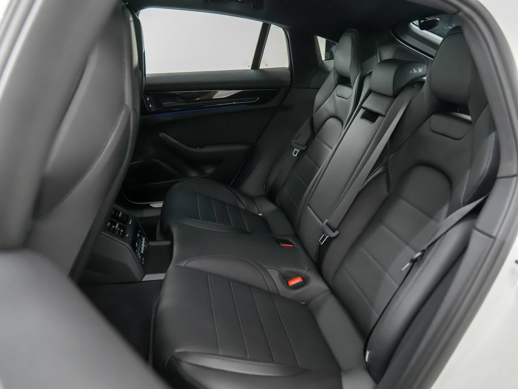 New 2026 Porsche Panamera 4 AWD/4WD image 17