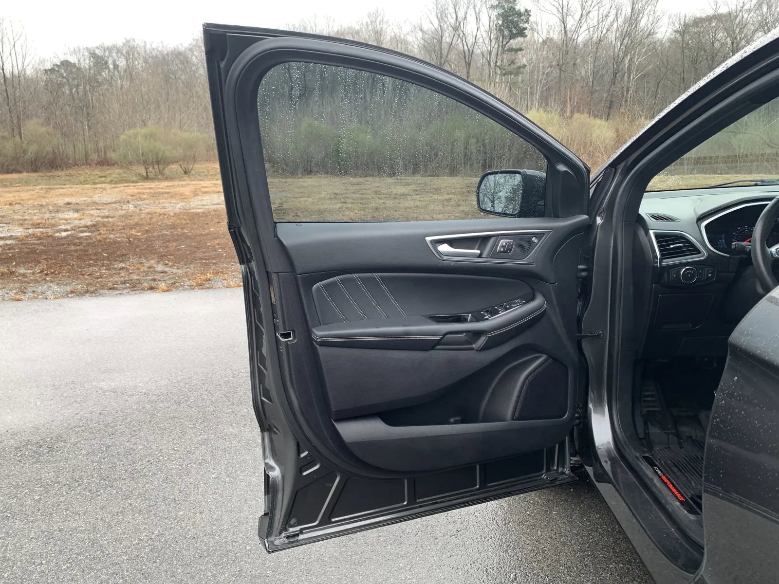 Used 2019 Ford Edge ST w/ Equipment Group 401A AWD/4WD image 28