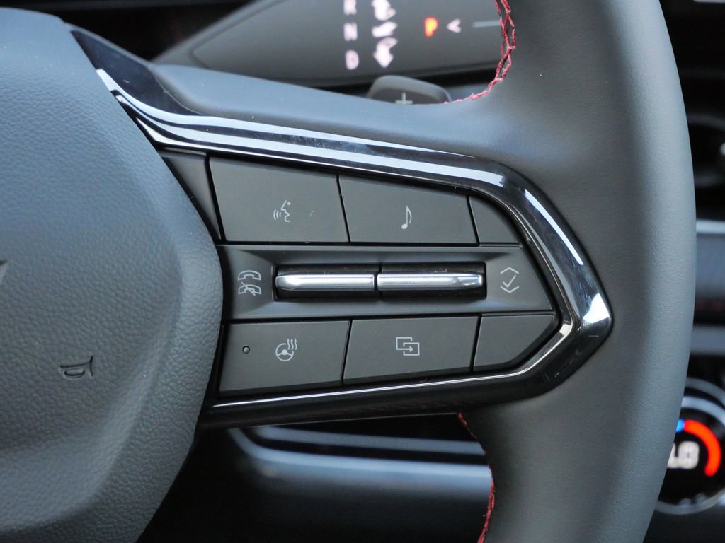 New 2026 Chevrolet Equinox RS w/ Convenience Package III image 22