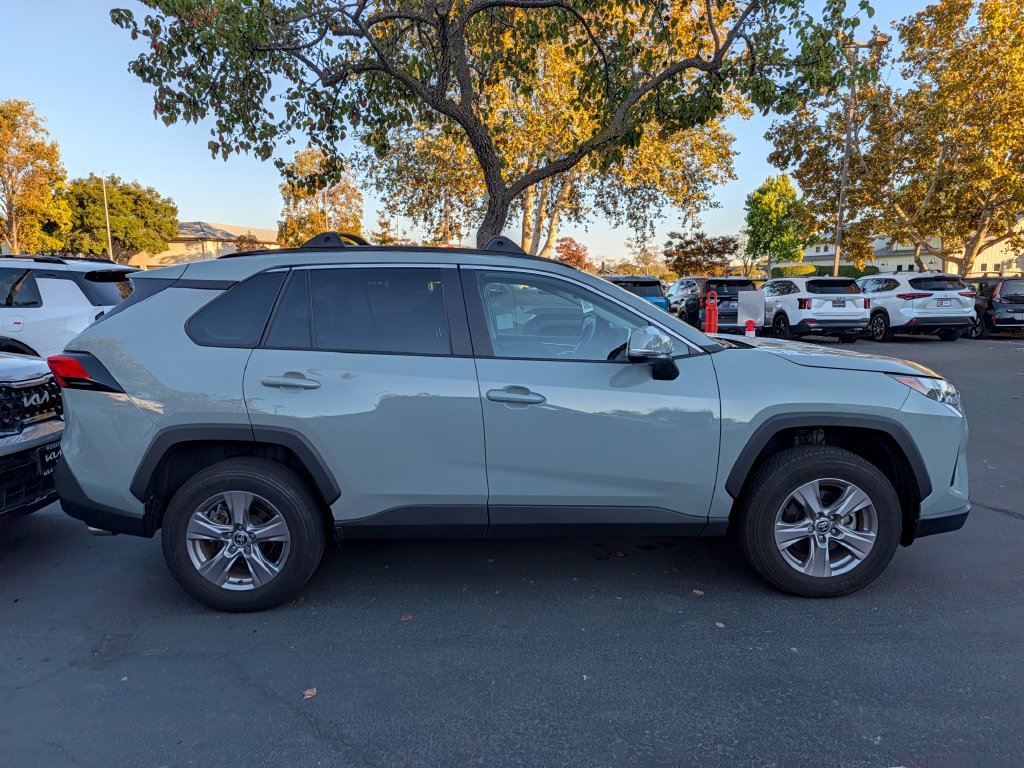 Used 2023 Toyota RAV4 XLE w/ Convenience Package FWD image 4