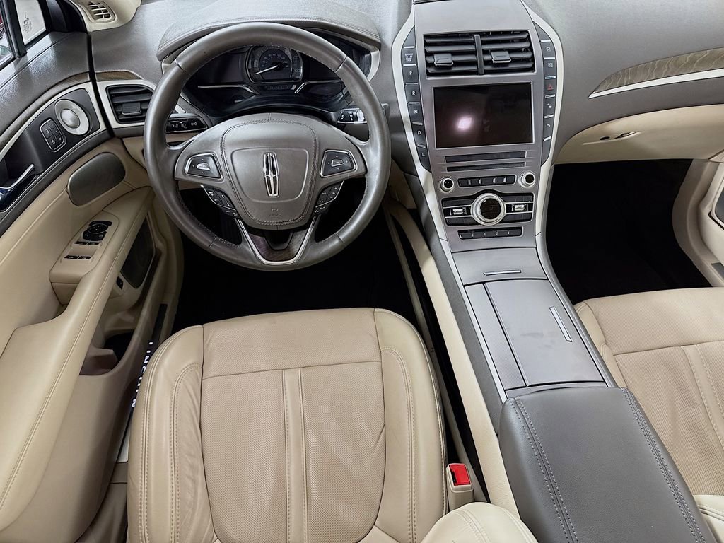 Used 2019 Lincoln MKZ Reserve w/ Luxury Package image 24