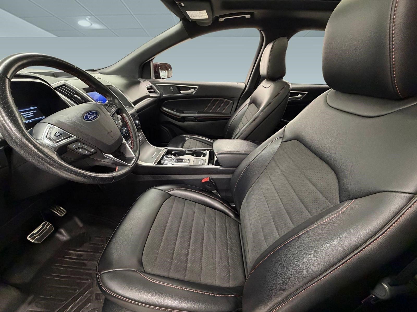 Used 2020 Ford Edge ST-Line image 20