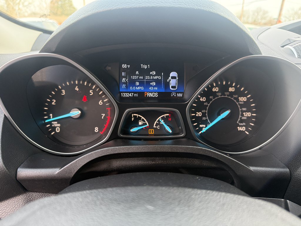 Used 2017 Ford Escape SE AWD/4WD image 20