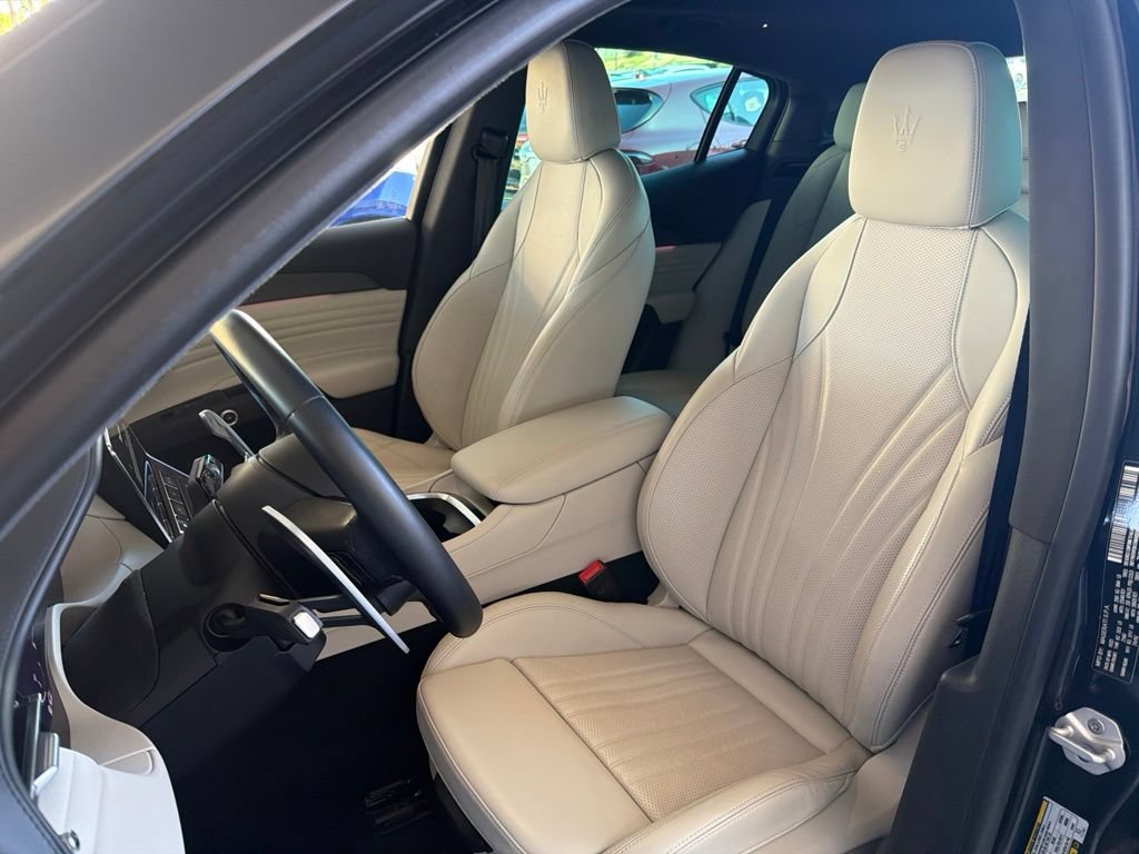 Certified 2023 Maserati Grecale Modena AWD/4WD image 12