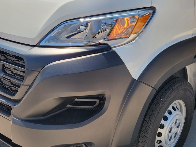 Used 2025 RAM ProMaster 2500 FWD image 8